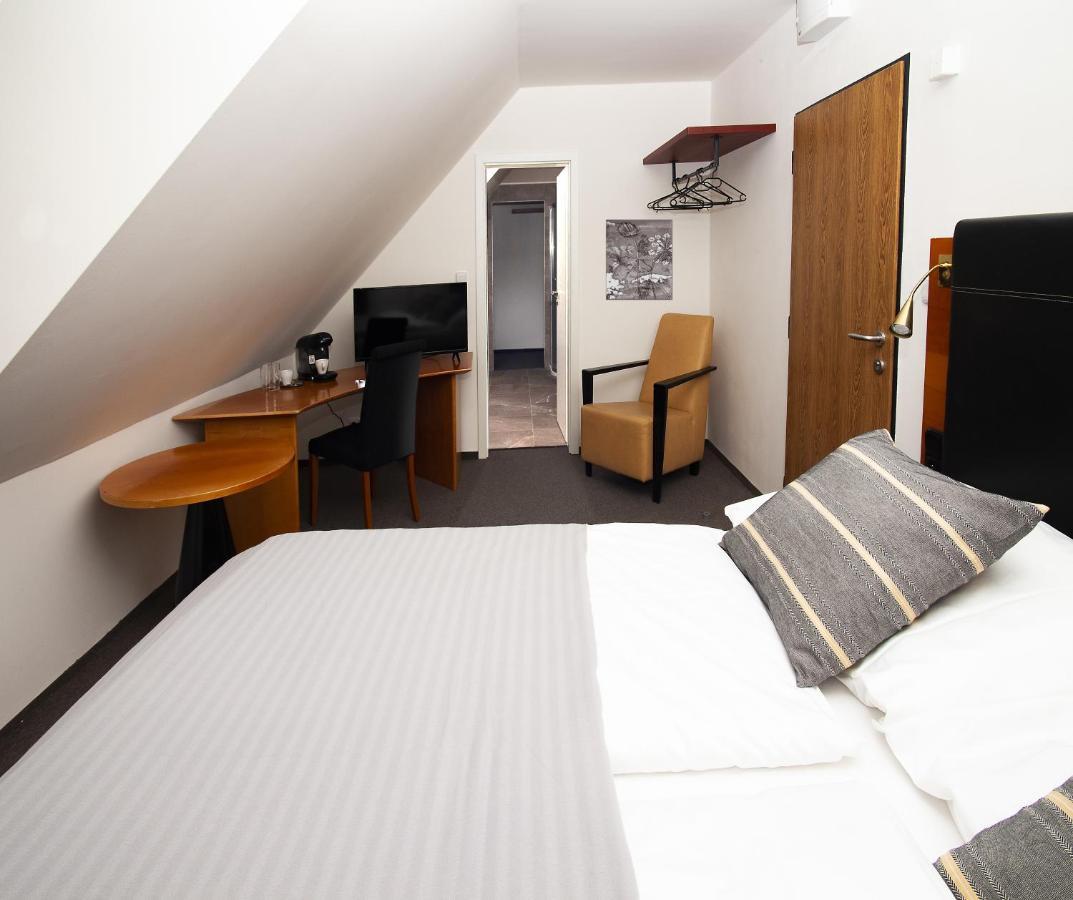 Hotel Petrovy Kameny Karlova Studánka Extérieur photo